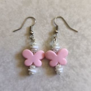 Ohrhänger mit Schmetterlingen + Glas-Rocailles Rosa-Weiß