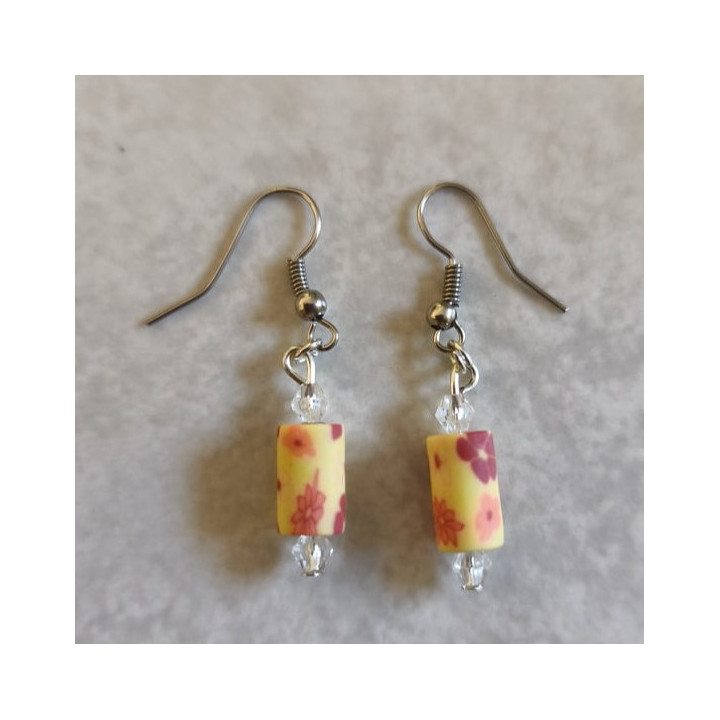 Ohrhänger mit zylinderförmigen Polymer Clay-Perlen Grundfarbe Gelb