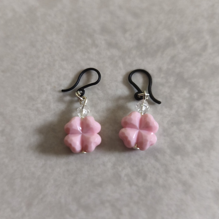 Modeschmuck-Ohrhänger für Allergiker geeignet Kleeblatt Rosa